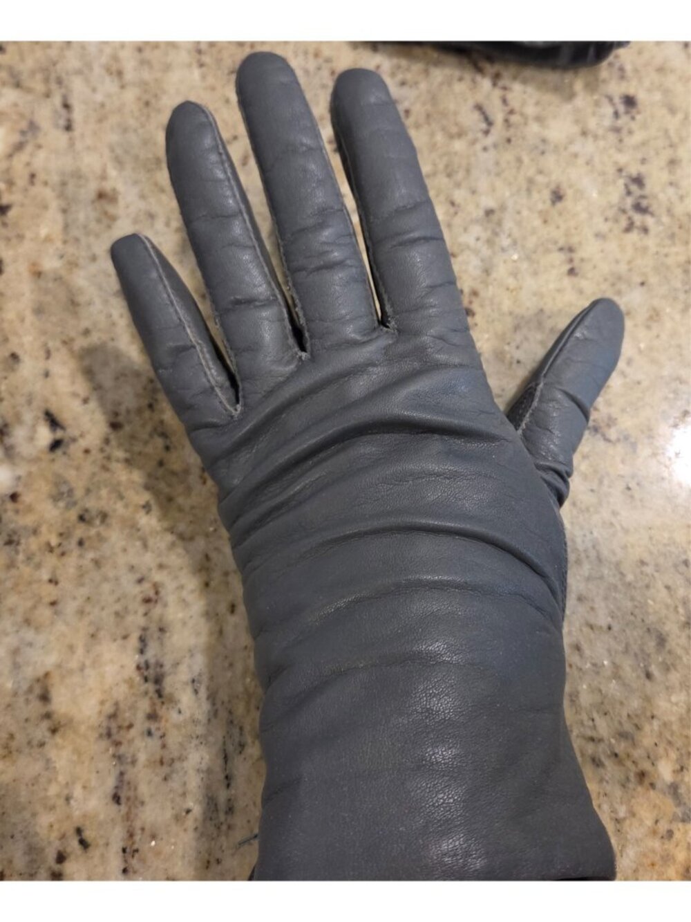 Vintage Womens Size M 7 Gray Leather Gloves Knit Lined Fownes